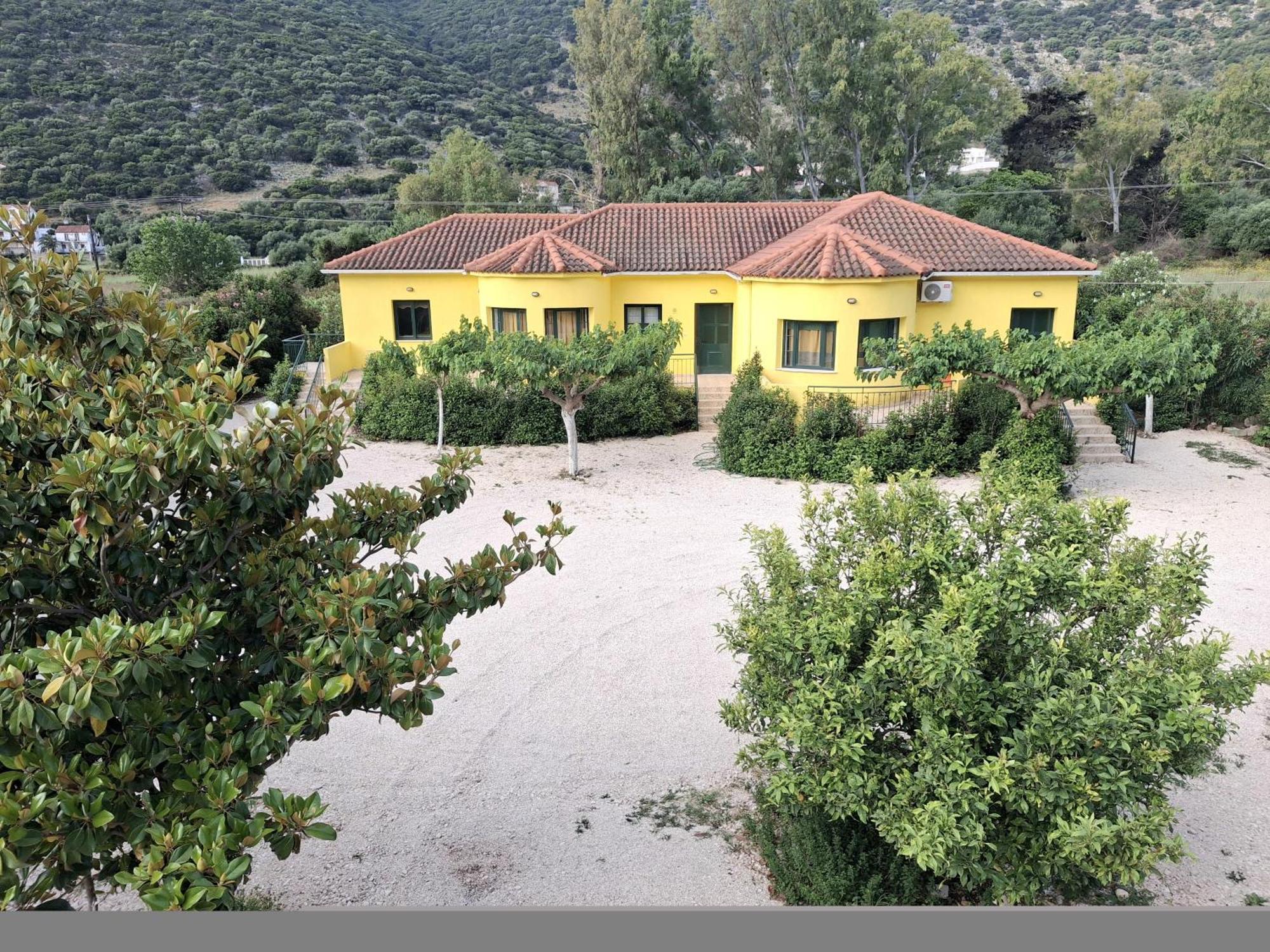 Countryside Studios Agia Efimia Extérieur photo
